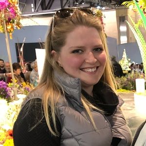 Meet your Posher, Lorna